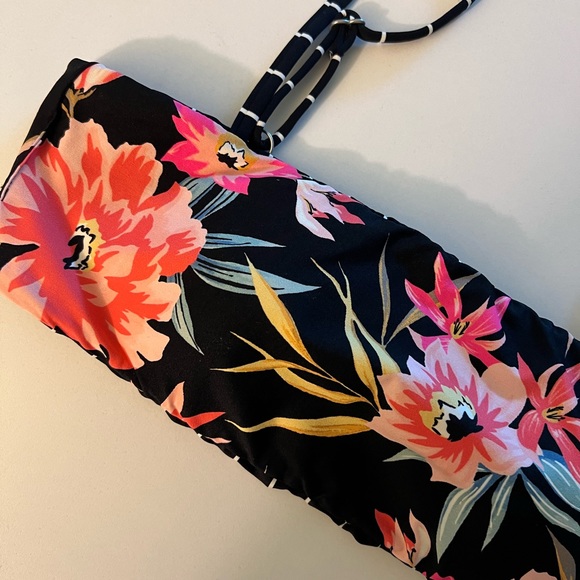 {Billabong} Brand New REVERSIBLE Find A Way Tank Bikini Top - Picture 6 of 9